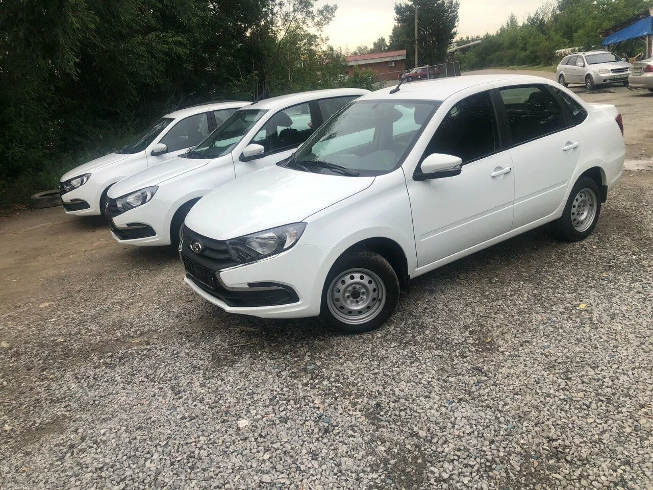 Автомобиль парка Молния